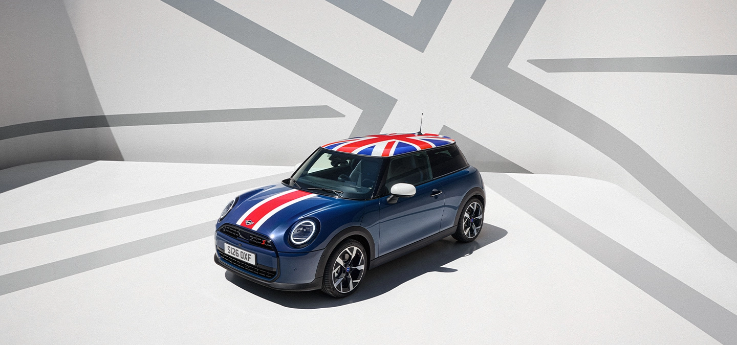 Gesamtansicht des MINI Cooper Oxford Edition.