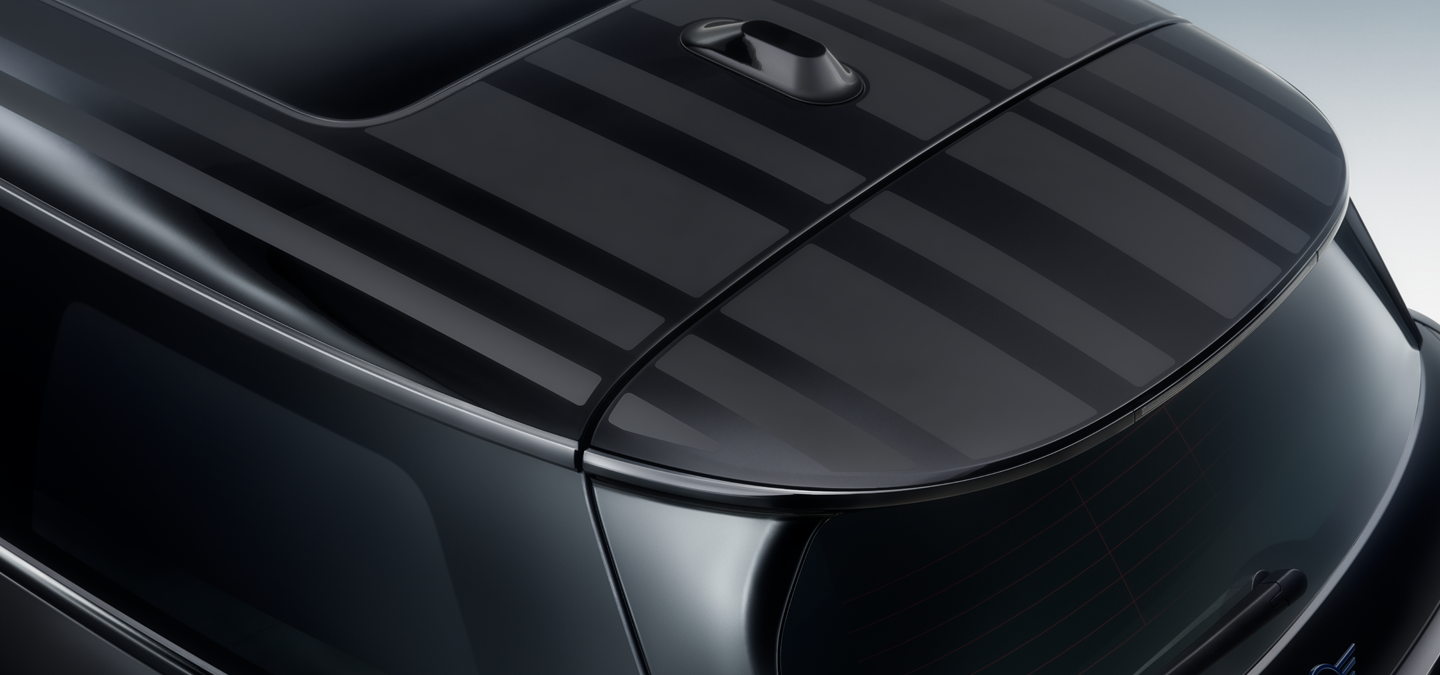 Nahaufnahme des MINI Paul Smith Edition mit Dach in Kontrastfarbe in Schwarz mit einzigartiger Streifeninterpretation.