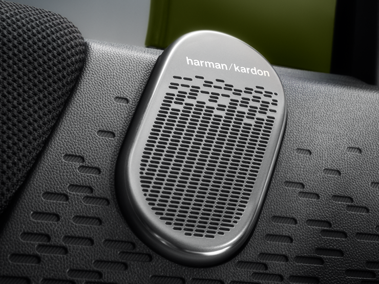 Detailansicht des MINI Paul Smith mit Harman Kardon Soundsystem.